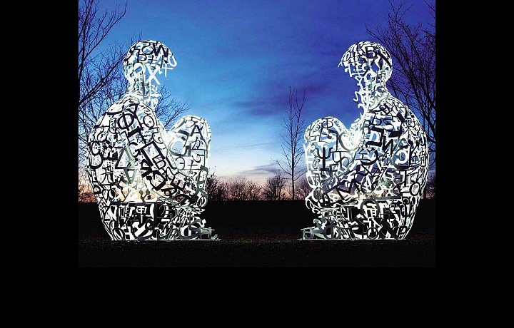 Sousoší s názvem Spiegel I a II, 2010 (Toledo, USA) a hra světel