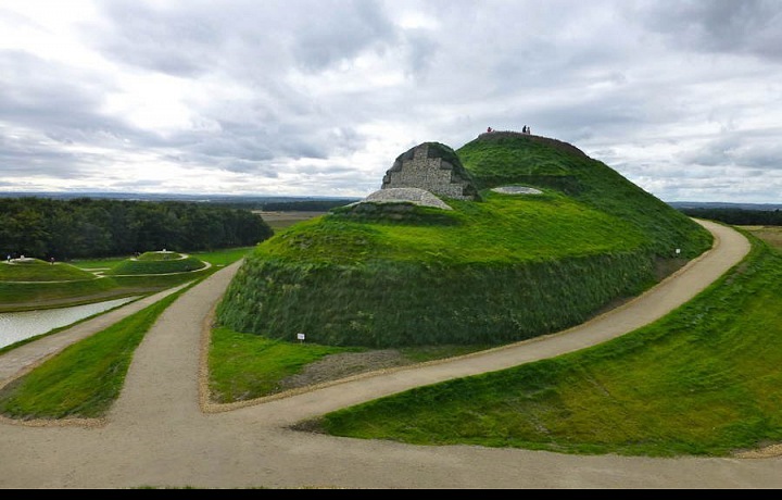 " Slow Life"Charles Jencks