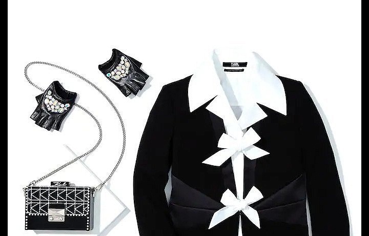 Karl Lagerfeld Holidays