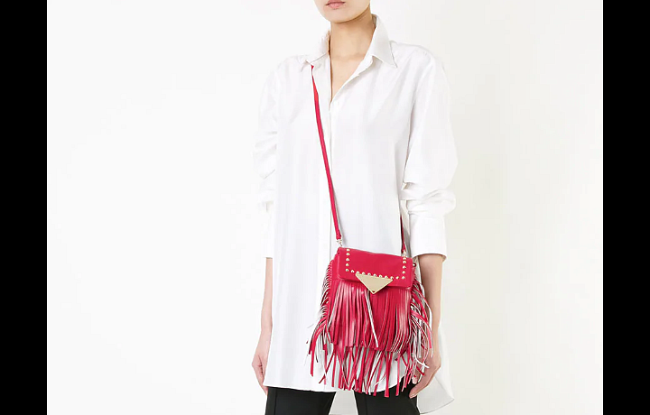 Black Friday Farfetch na luxusní značky sleva až 50%.