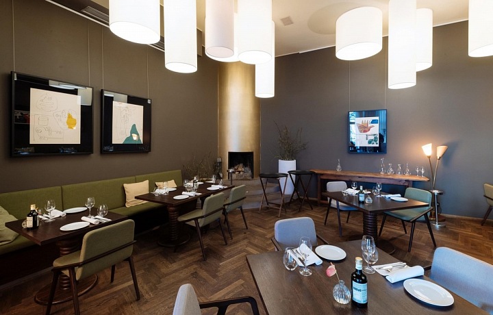 Luxusní interiér restaurace Aromi