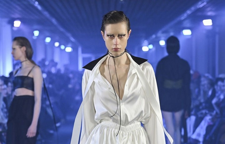 Model z kolekce CORE 