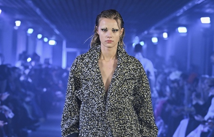 Model z kolekce CORE 