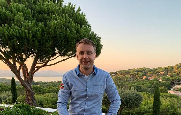 O atraktivního ministra měly ženy zájem. Volají mu ale i nyní.