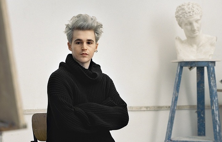 REDValentino Pre Fall 2019