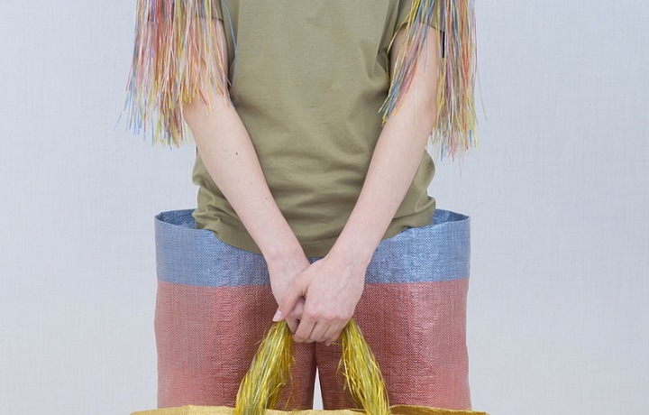 Kolekci tvoří také stylové doplňky