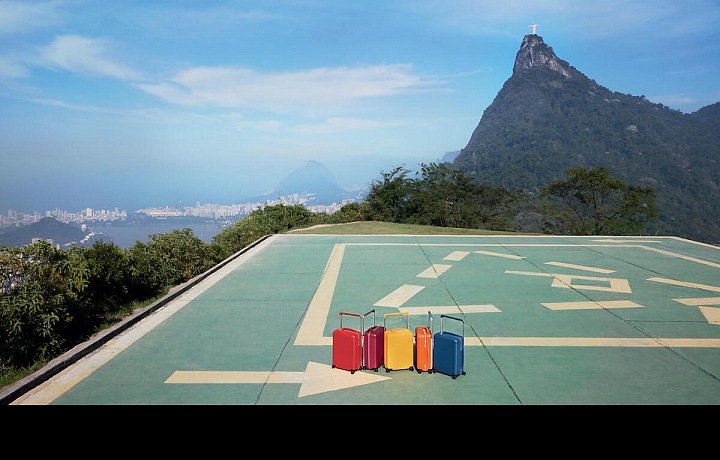Rolling Luggage od Louis Vuitton
