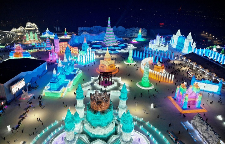 Mezinárodní festival sněhu a ledu v Číně