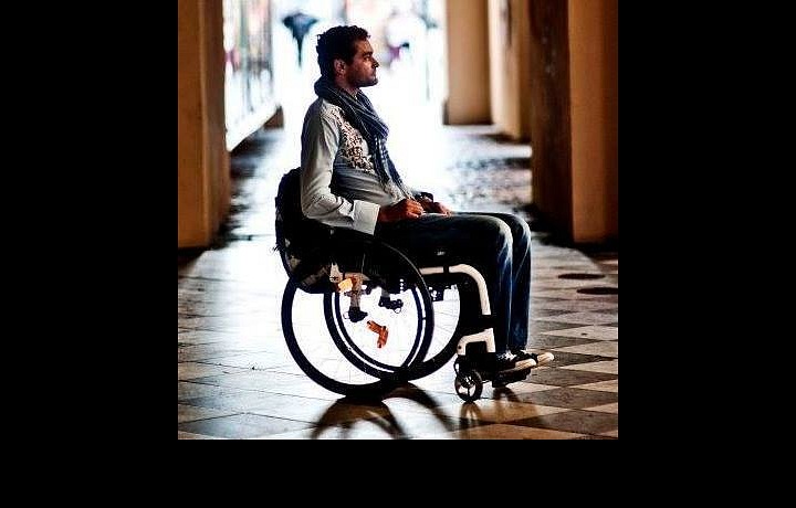 Martin se věnuje návrhářství