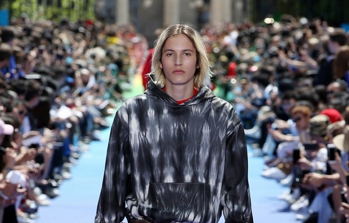 V SS 2019 nechybí ani batika