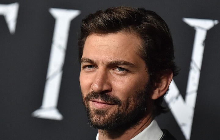 Herec Michiel Huisman (Nizozemsko)