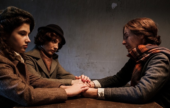 Zábery z filmu Milada