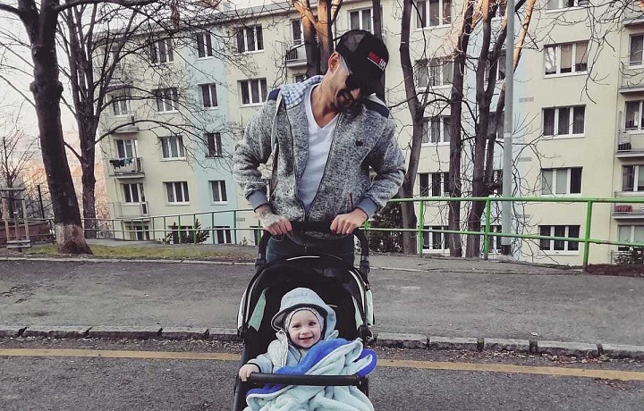 Přestože miluje děti a jednou chce mít rodinu, zatím bude pracovat na své kariéře.