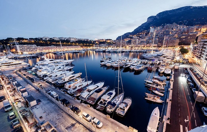 Monako a jachty