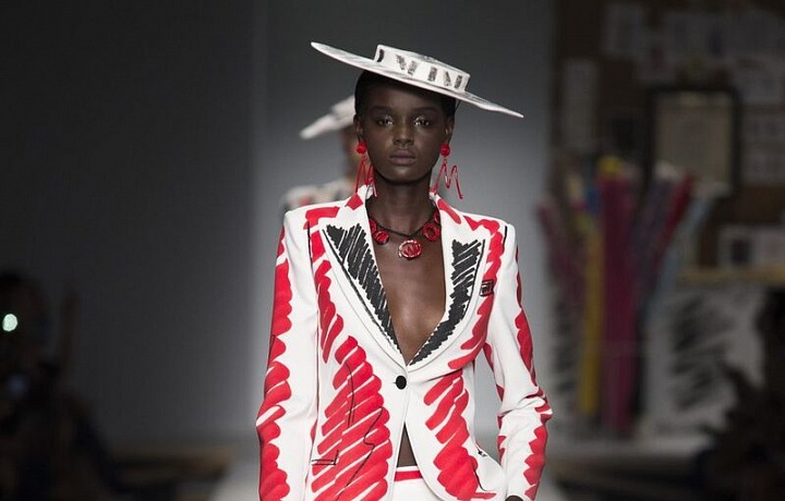 Moschino kolekce SS19