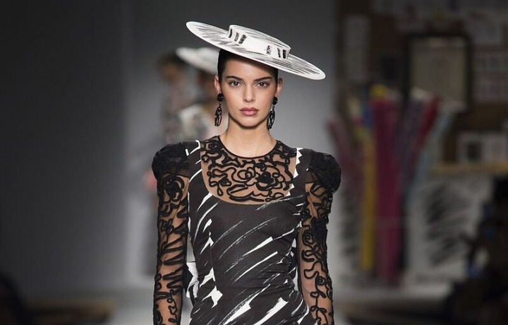 Moschino kolekce SS19