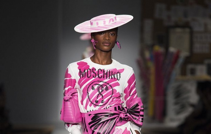 Moschino kolekce SS19