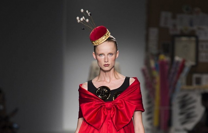 Moschino kolekce SS19