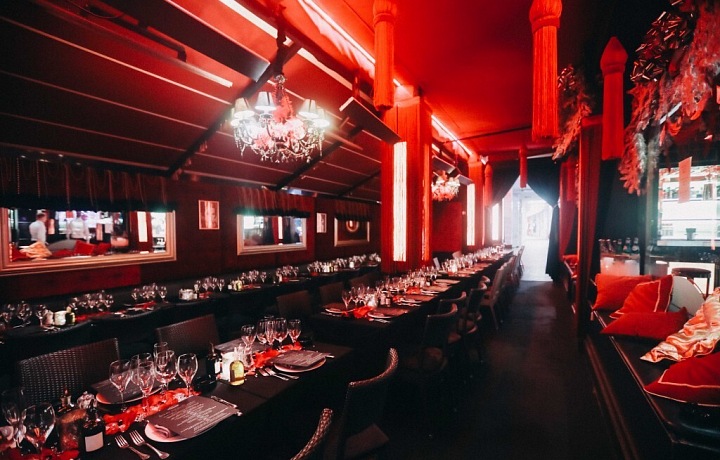 Luxusní Saas' Café