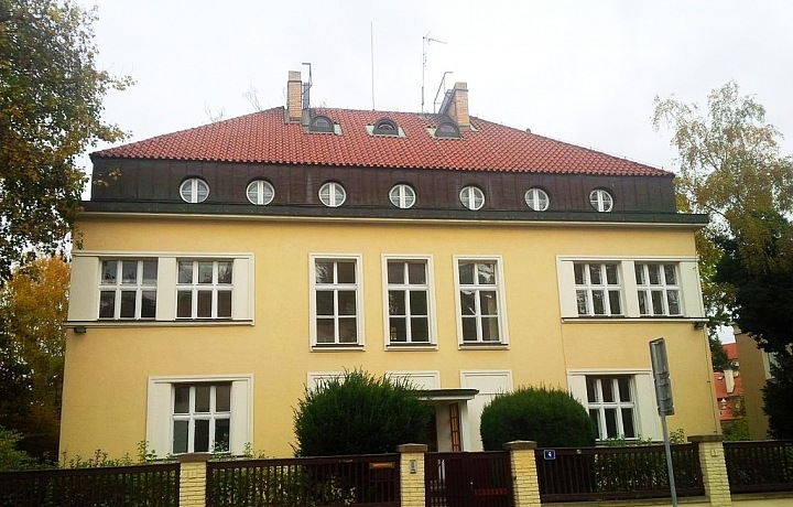 Rezidence malíře Alfonse Muchy, autor architekt Hypšman