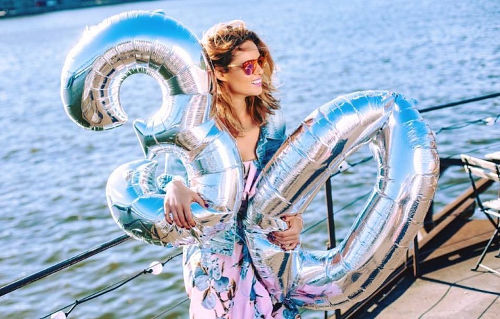Nedávno bloggerka oslavila třicetiny a její život se otočil vzhůru nohama. 