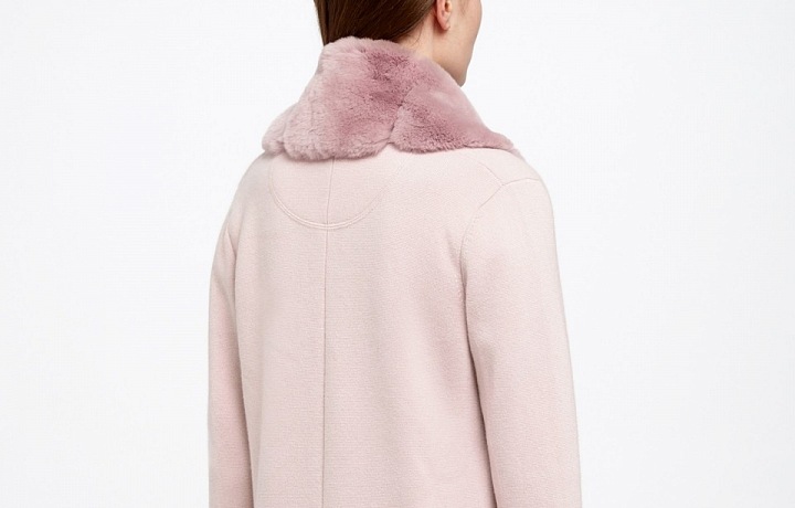 Kašmírový kabát N.PEAL zezadu