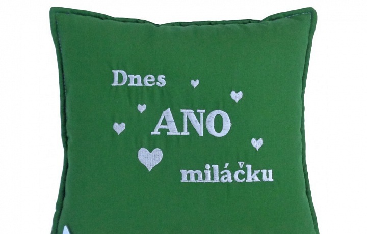 Kdyby šlo jen o tu hnusnou zelenou...