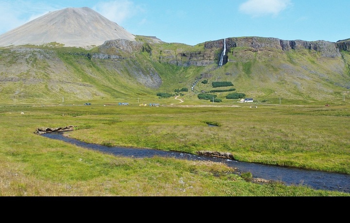 Vodopády a sopky - to je Island