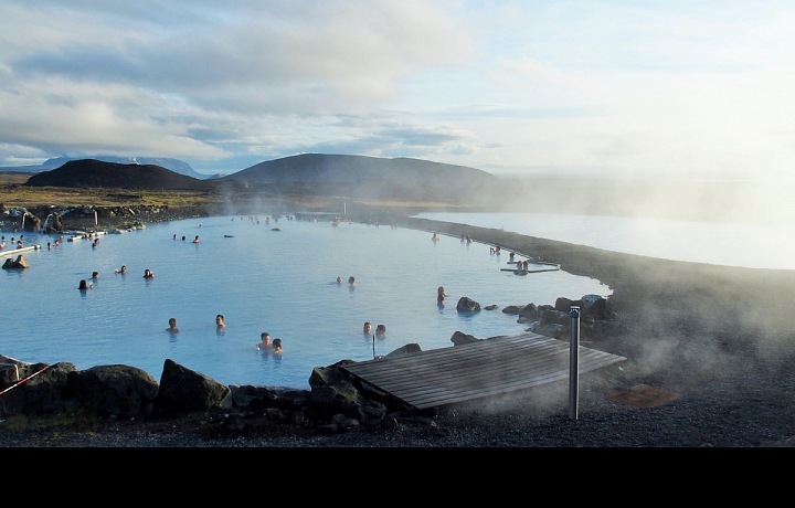 Termální lázně najdete po celém Islandu