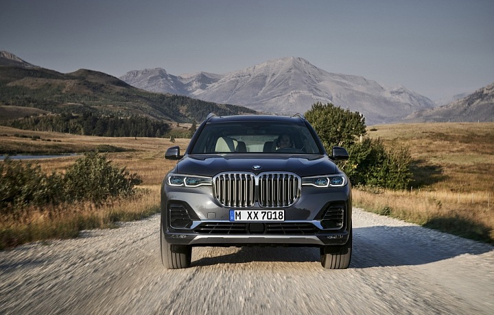 BMW X7 - v prodeji od března 2019