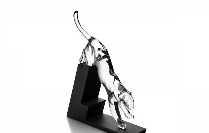 Křišťálová soška pantera