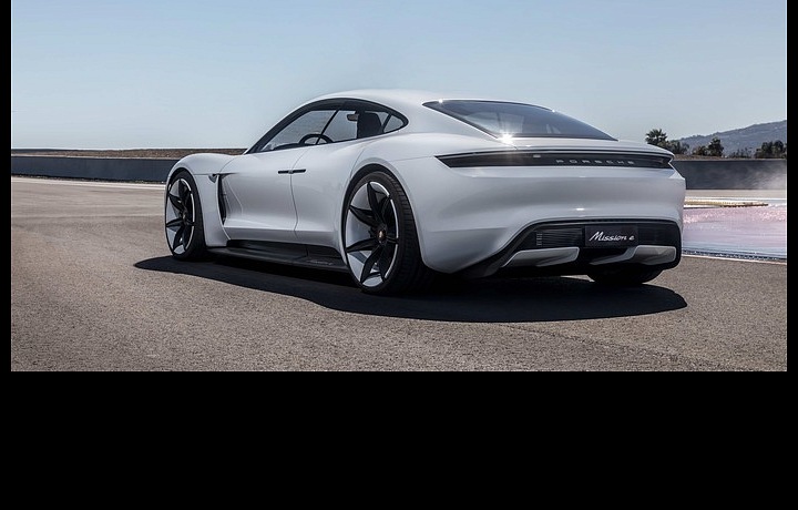 Porsche Taycan