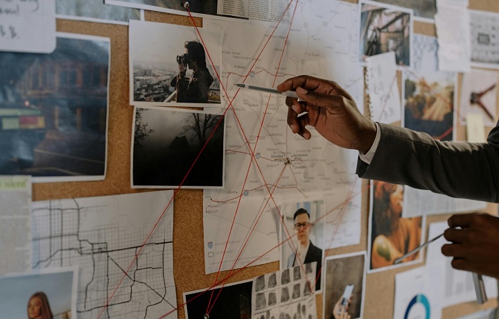 Jeho činy jsou často dopředu naplánované