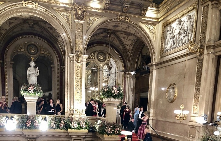 Luxusní interiér Vídeňské opery