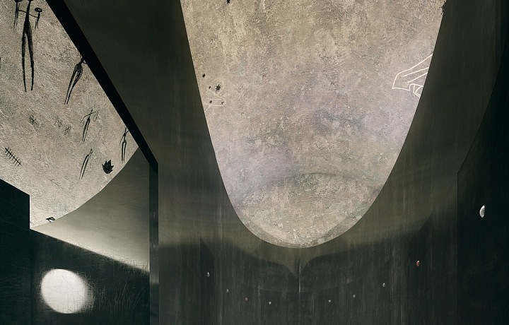 toalety pohled dovnitř