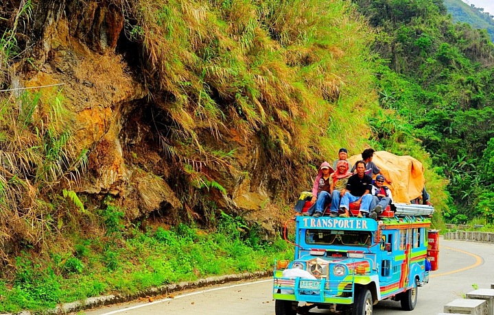 Jeepney ukázka vozu
