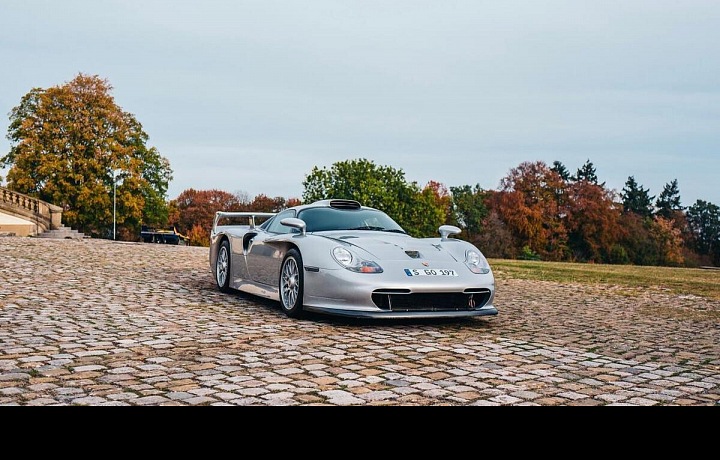 3. Porsche GT1