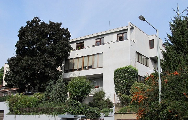 Dílo architekta Adolfa Benše, Divišoval vila, Praha Troja