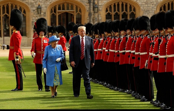 Trump musí být vždy o krok napřed.