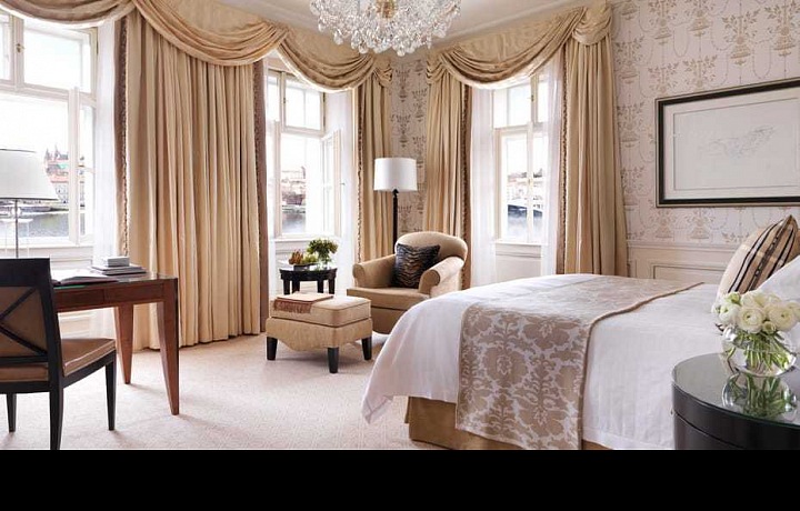 Praha, Hotel Four Seasons