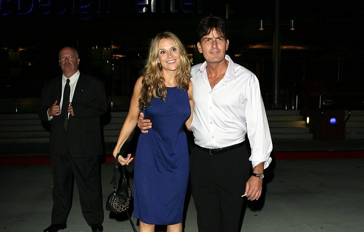 Charlie Sheen a Brooke Wagner