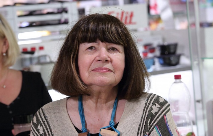 Herečka vypadá pořád stejně.