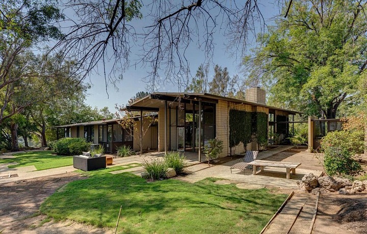 Dům je velmi prostorný a vzdušný