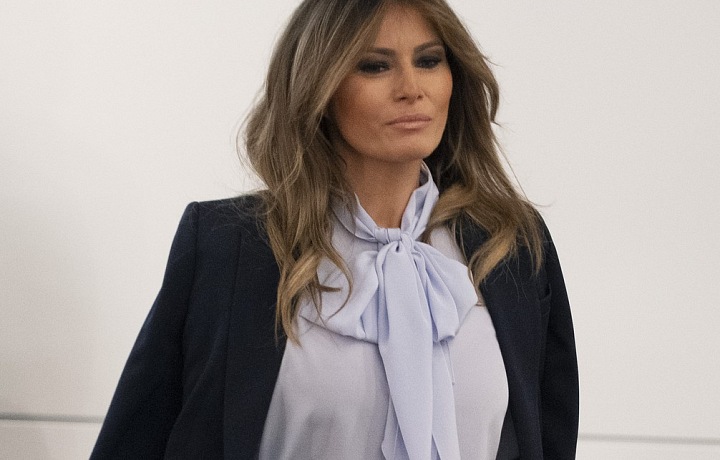 Melania Trump často vsází na výrazné líčení