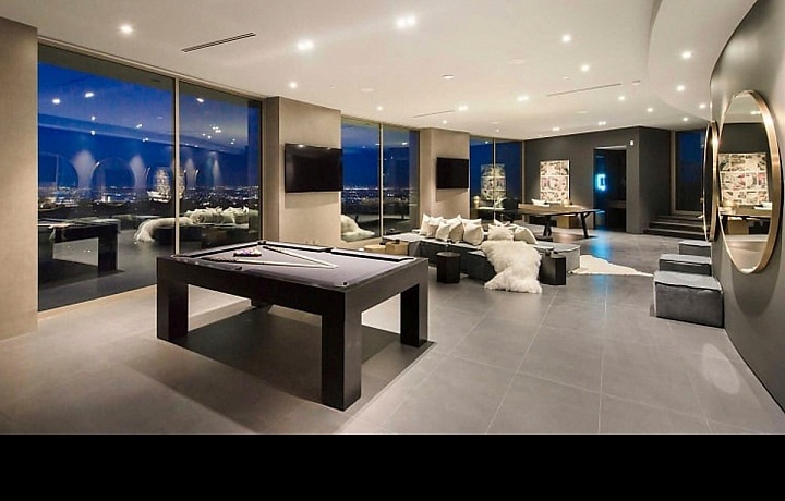 Luxusní sídlo Kylie Jenner a Travise Scotta v LA 