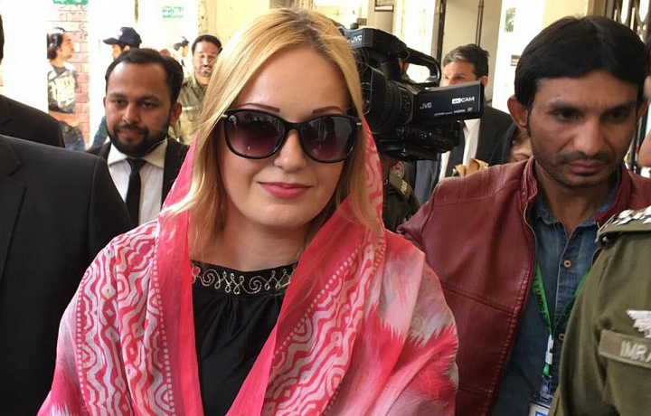 Tereza Hlůšová je volná