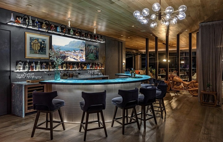 Dům miliardáře Austina Russella. 