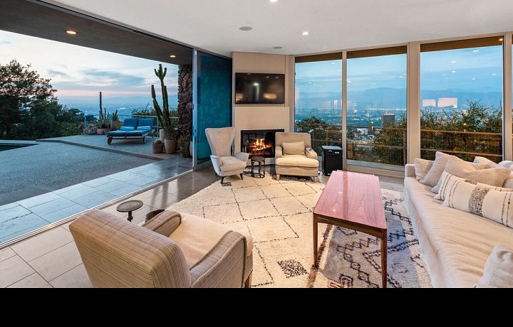 Luxusní sídlo v Hollywood Hills. 