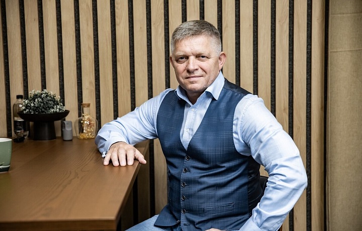  Vítěz slovenských voleb Robert Fico (SMER-SD)