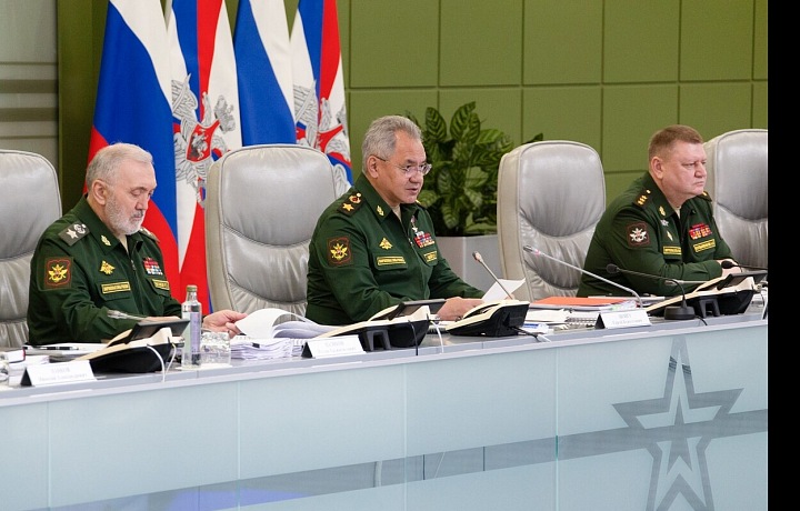 Představitelé Rusko stojí za zhoršenou bezpečnostní situací v Evropě.